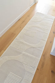 Coco 79 Pearl Runner