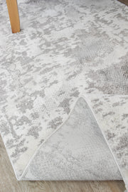 Lyonesse 30148A DGrey Cream Runner